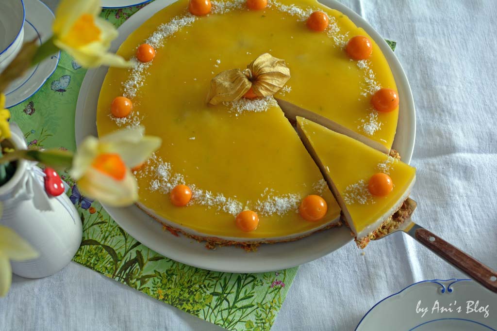 zuckerfreie Karotten-Buttermilch Torte mit Mangopüree