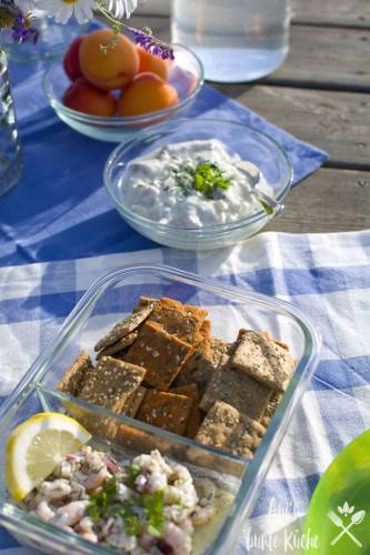 Ein Krabbensalat gehört auf jedes schwedische Buffet oder zum Picknick.