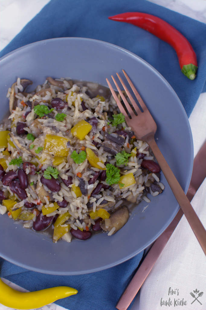{ 5 Zutaten Rezept } vegetarisches Pilz Chili - Ani&amp;#39;s bunte Küche