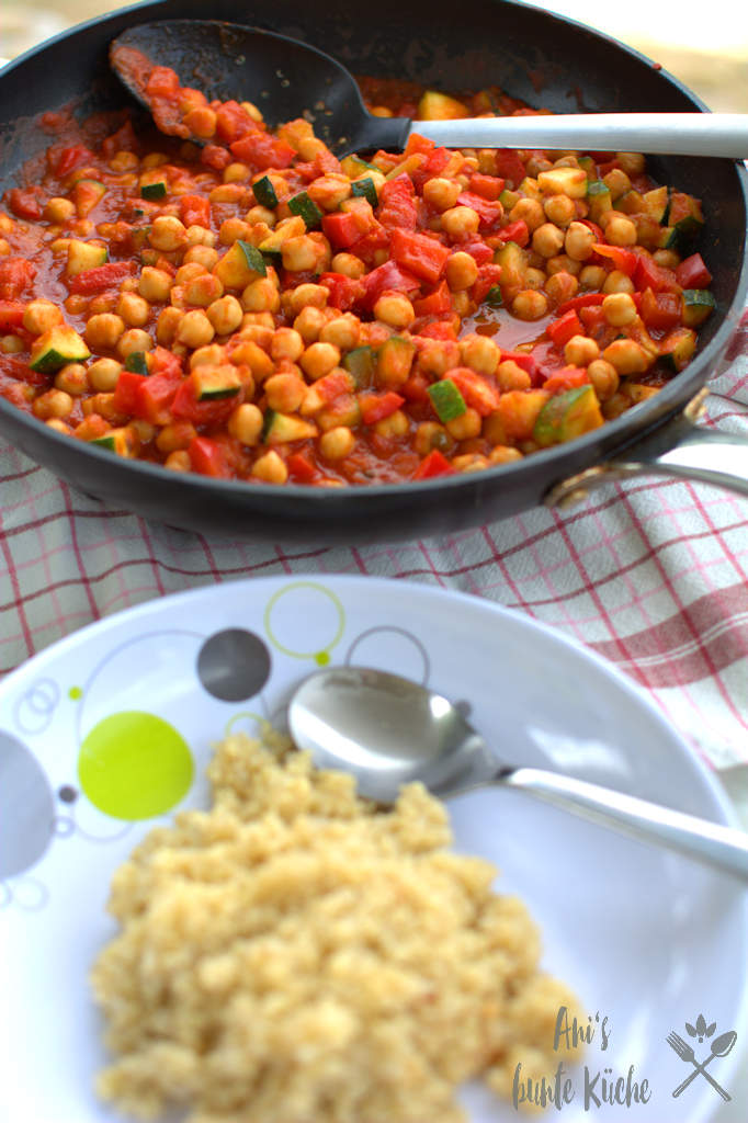 schnelle Zucchini-Kichererbsen-Pfanne - Feierabendküche