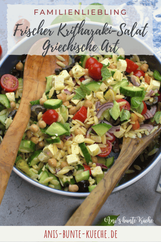 Nudelsalat griechische Art mit Orzo Nudeln.